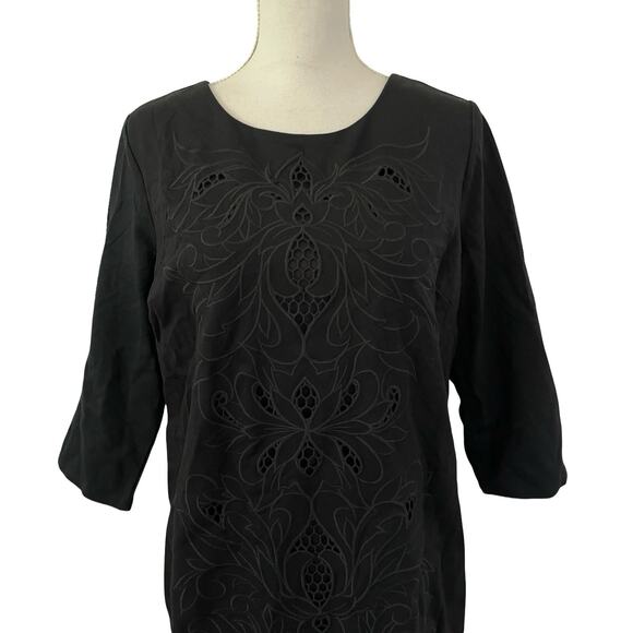 Chicos Womens Embroidered Sheath Dress Size 2P/ US LP Black Ponte Knit Chic NWT - Picture 2 of 7